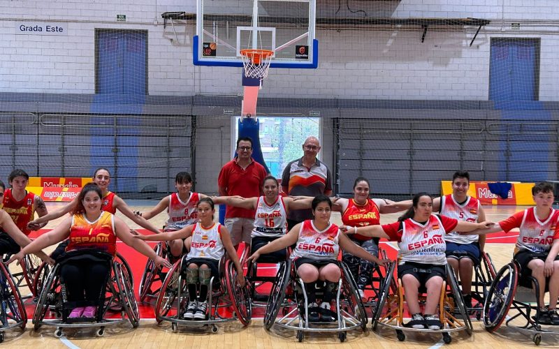 Preparación del equipo femenino de BSR para el Campeonato de Europa