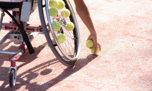 Curso de deportes de raqueta adaptados